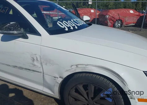 2017 Audi A4 2.0T Premium из США, поврежденный, VIN WAUANAF49HN007689